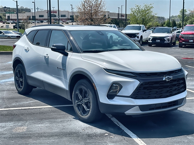 2025 Chevrolet Blazer LT
