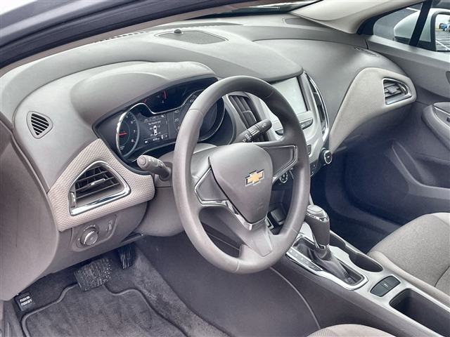 2018 Chevrolet Cruze LS Auto