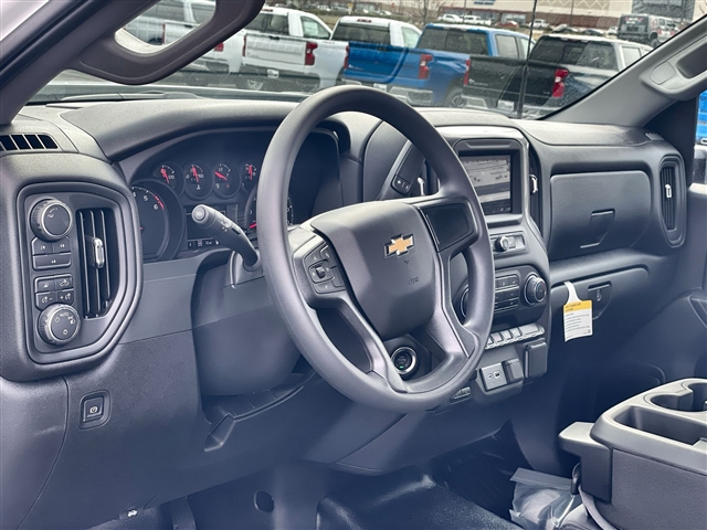 2025 Chevrolet Silverado 3500HD Work Truck