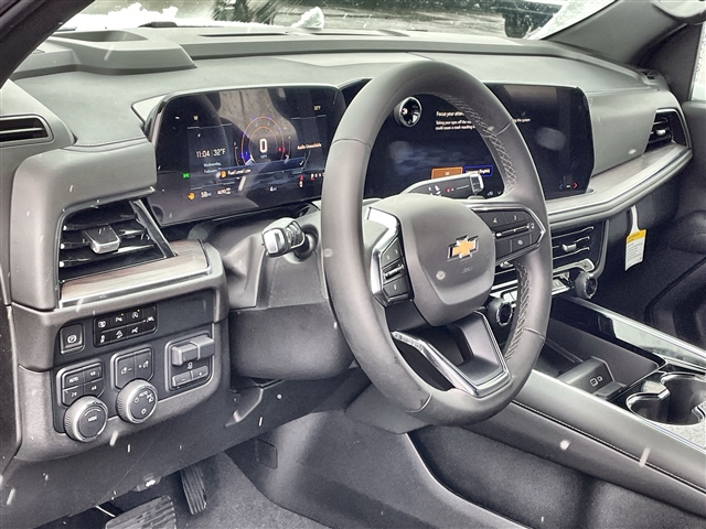 2025 Chevrolet Tahoe LS