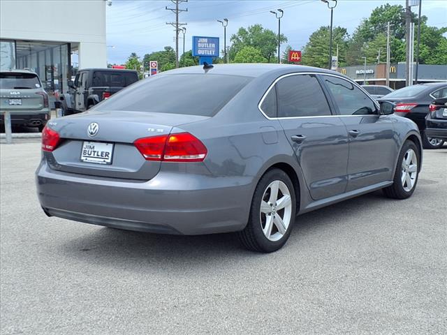 2014 Volkswagen Passat 1.8T SE