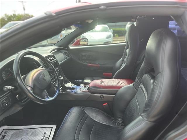2001 Chevrolet Corvette Base
