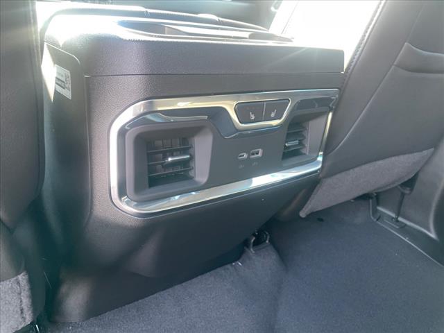 2025 Chevrolet Silverado 3500HD LTZ