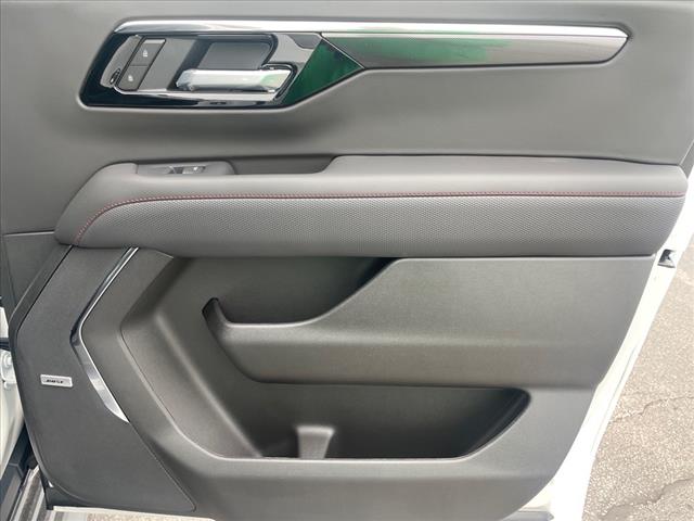 2025 Chevrolet Suburban 
