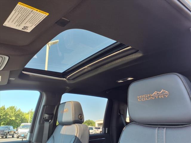 2025 Chevrolet Silverado 3500HD High Country
