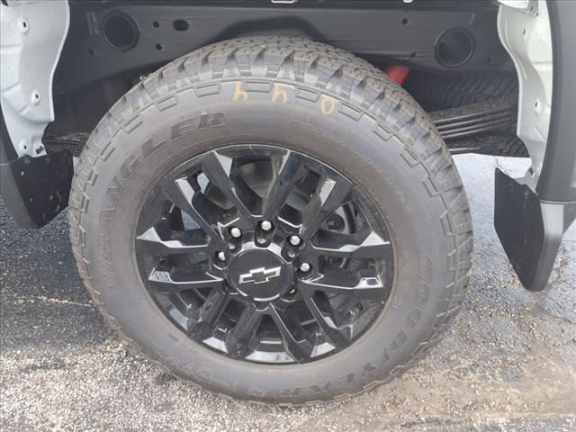 2025 Chevrolet Silverado 2500HD Custom