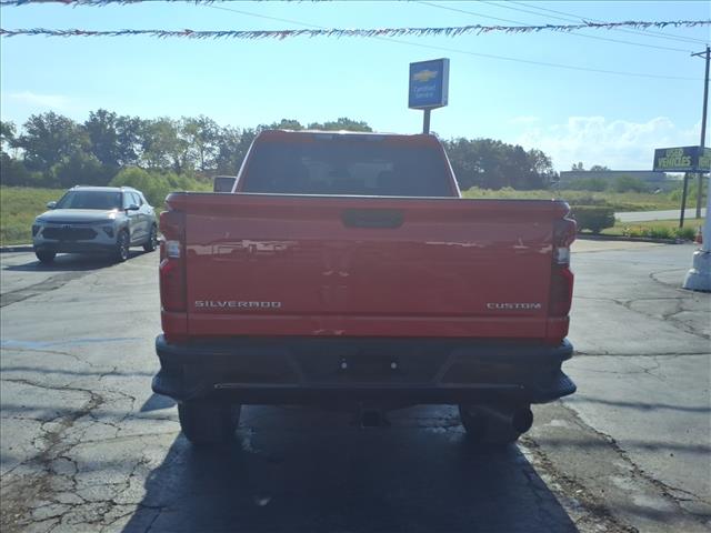 2026 Chevrolet Silverado 2500HD Custom
