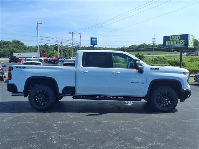 2025 Chevrolet Silverado 3500HD LTZ