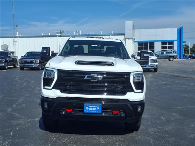 2025 Chevrolet Silverado 3500HD LTZ