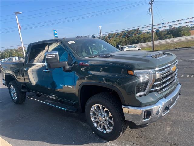 2025 Chevrolet Silverado 3500HD LTZ
