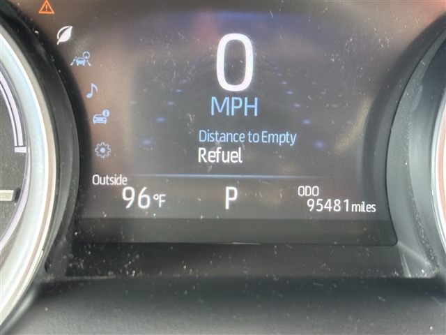 2023 Toyota Camry Hybrid XLE