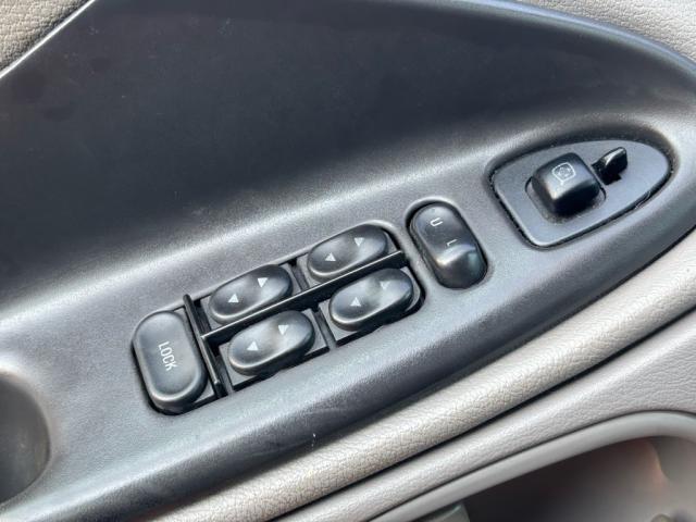 2004 Ford Mustang V6