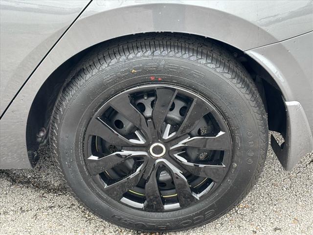 2023 Nissan Versa 1.6 S