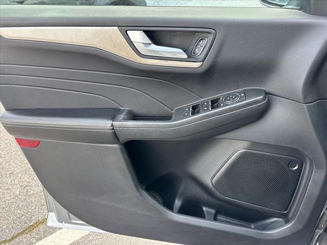 2021 Ford Escape Hybrid SE