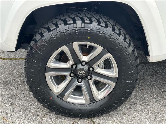 2016 Toyota Tacoma Limited V6