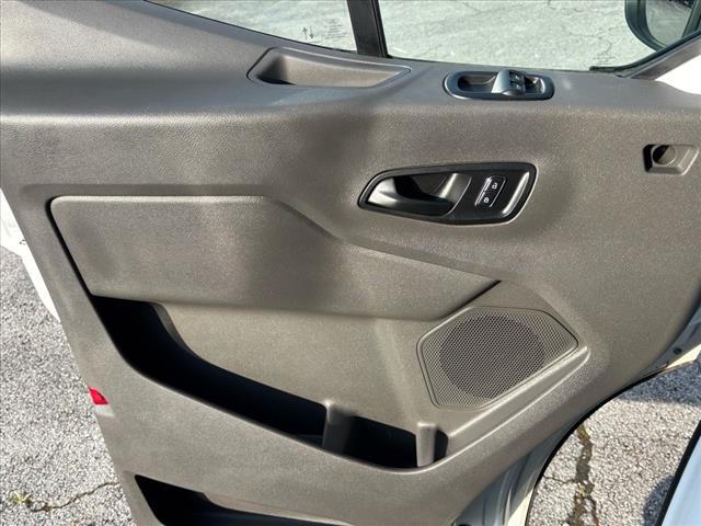 2022 Ford Transit XLT