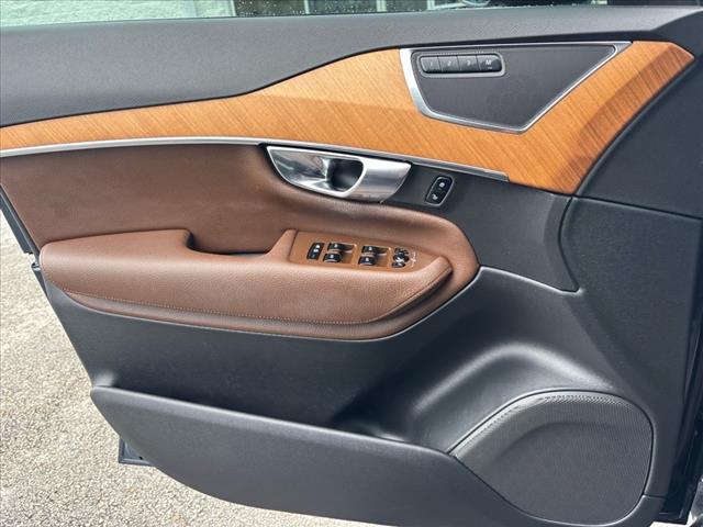2022 Volvo XC90 Recharge T8 Inscription Expression 7 Passenger