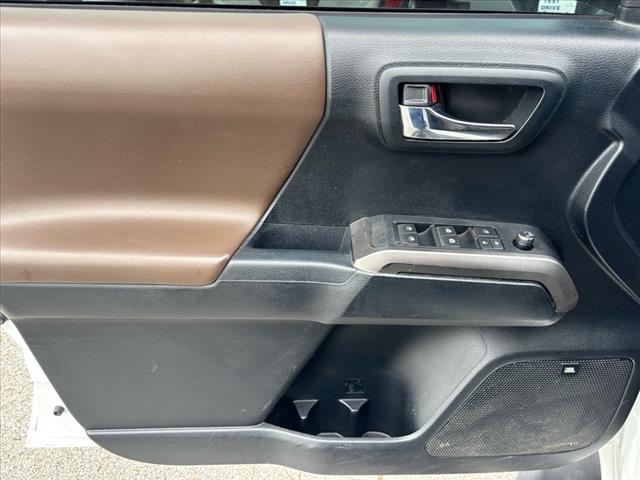 2016 Toyota Tacoma Limited V6