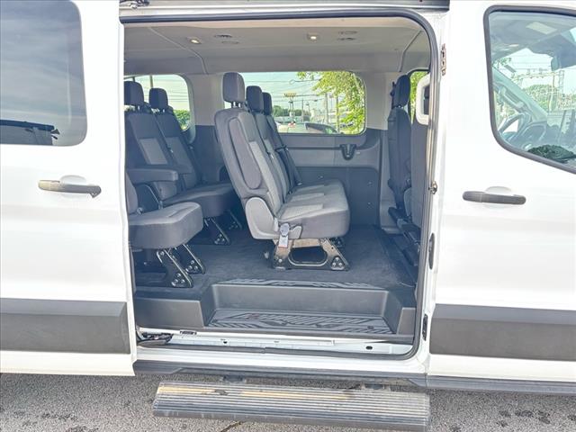 2022 Ford Transit XLT