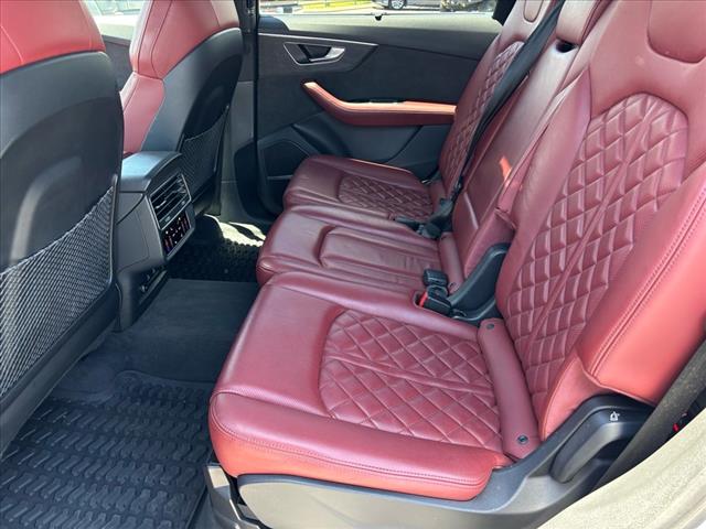 2022 Audi SQ7 Premium Plus quattro