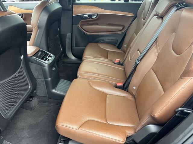 2022 Volvo XC90 Recharge T8 Inscription Expression 7 Passenger