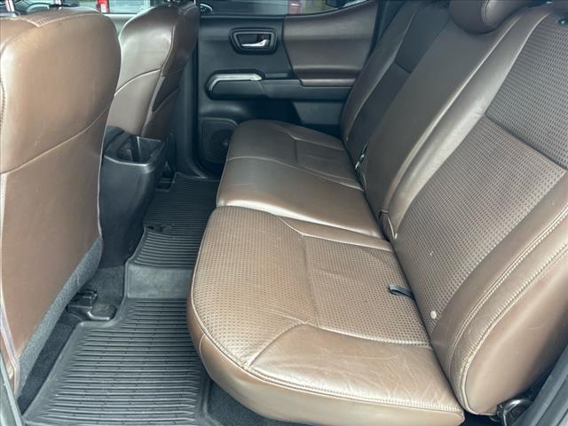 2016 Toyota Tacoma Limited V6