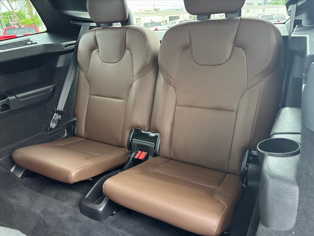 2022 Volvo XC90 Recharge T8 Inscription Expression 7 Passenger