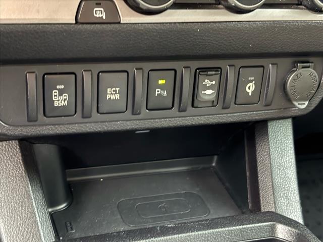 2016 Toyota Tacoma Limited V6