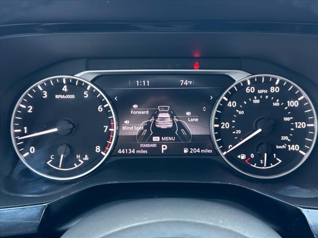 2023 Nissan Pathfinder SL