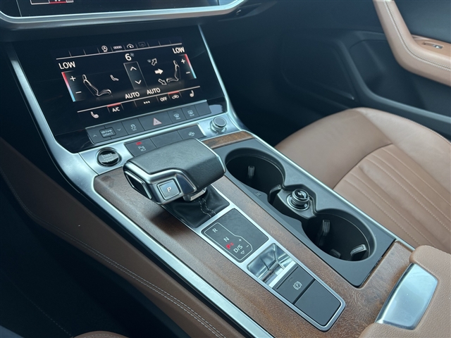 2022 Audi A6 2.0T Premium Plus quattro