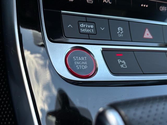 2022 Audi SQ7 Premium Plus quattro