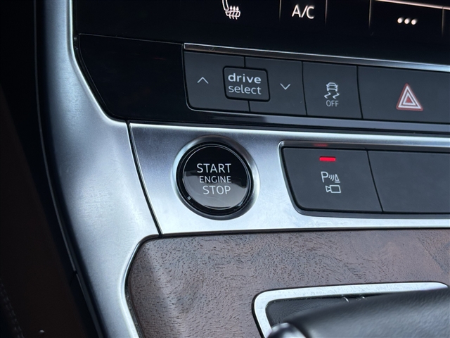 2022 Audi A6 2.0T Premium Plus quattro