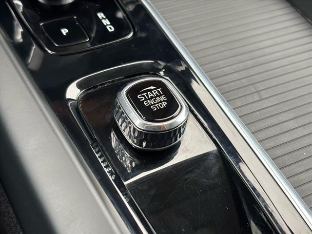2023 Volvo XC60 B5 Core