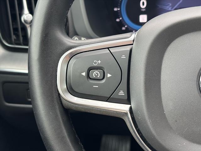 2023 Volvo XC60 B5 Core
