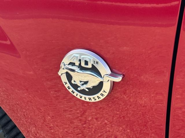 2004 Ford Mustang V6