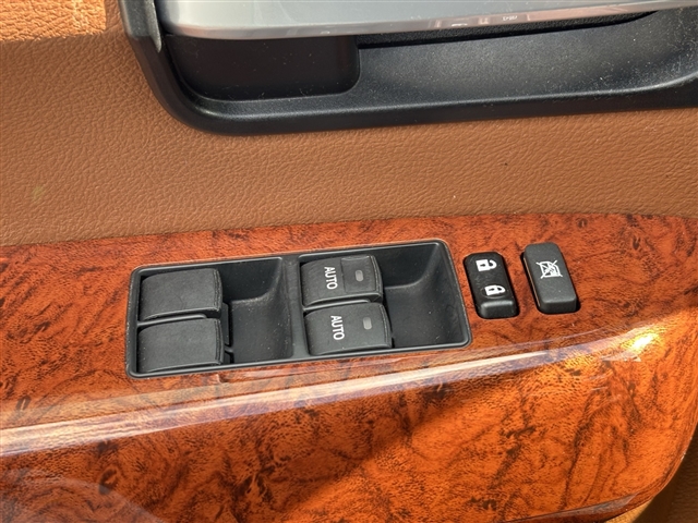 2018 Toyota Sequoia Platinum