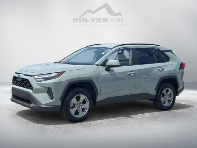 2022 Toyota RAV4 Hybrid XLE
