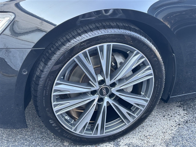 2022 Audi A6 2.0T Premium Plus quattro
