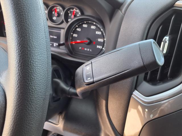 2025 Chevrolet Silverado 1500 4WD CREW CAB 147  CUSTOM
