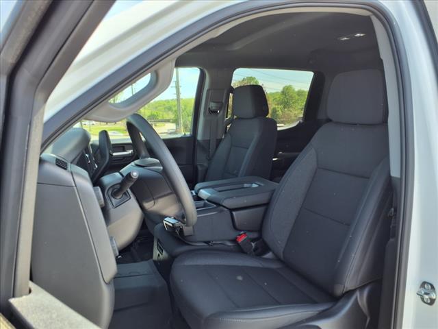2025 Chevrolet Silverado 1500 4WD CREW CAB 147  CUSTOM