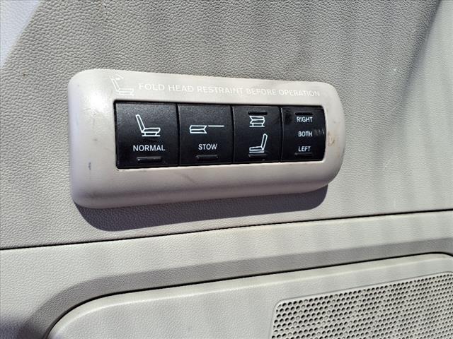 2013 Chrysler Town and Country Limited