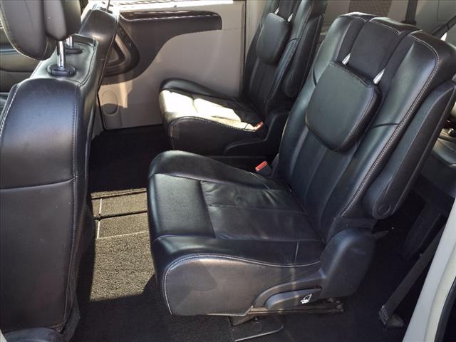 2013 Chrysler Town and Country Limited