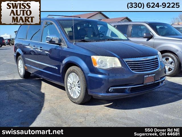 2013 Chrysler Town and Country Limited