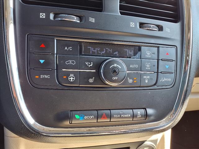 2013 Chrysler Town and Country Limited