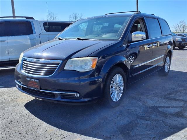 2013 Chrysler Town and Country Limited