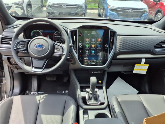 2025 Subaru Forester 2.5L CVT LIMITED HYBRID