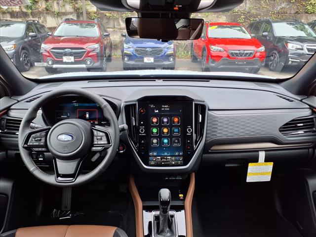 2025 Subaru Forester 2.5L CVT TOURING HYBRID