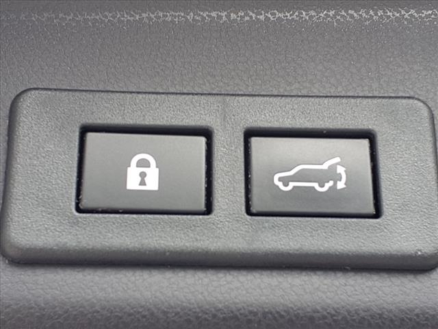 2022 Subaru Ascent LIMITED 7-PASSENGER