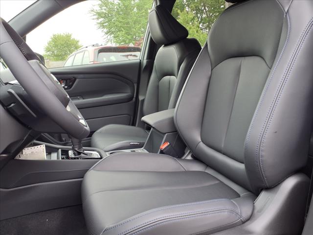 2025 Subaru Forester 2.5L CVT LIMITED HYBRID