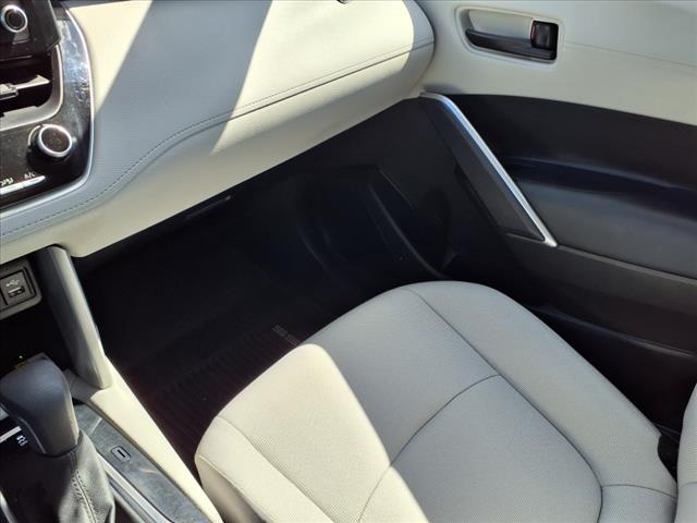2022 Toyota Corolla Cross LE 4WD